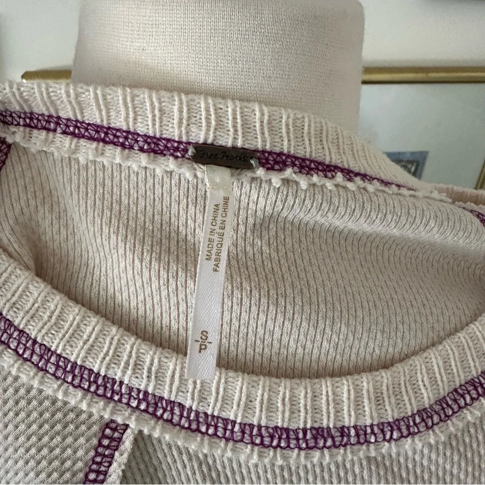 Free People She’s Reversible Cuff Thermal - Small, Oat - Picture 7 of 11